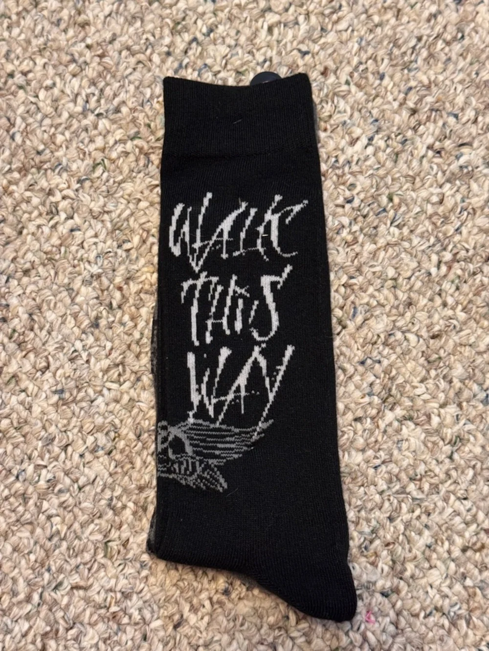 🌼 3/$15 Aerosmith Gray & Black Crew Socks - Men's Casual